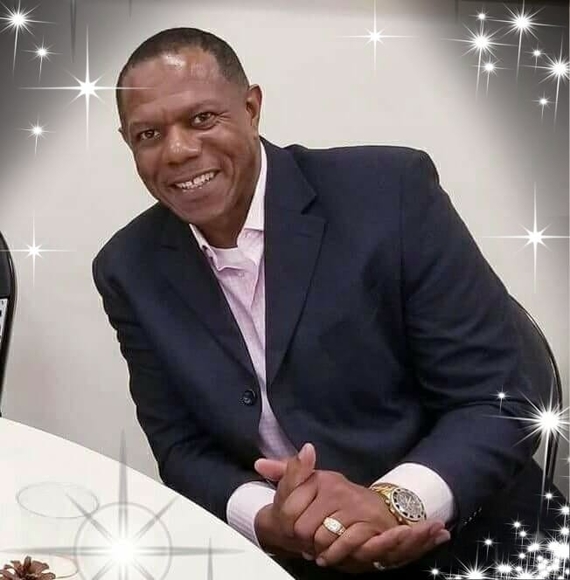 Meet your Posher, Pastor michael - Picture 1 of 1